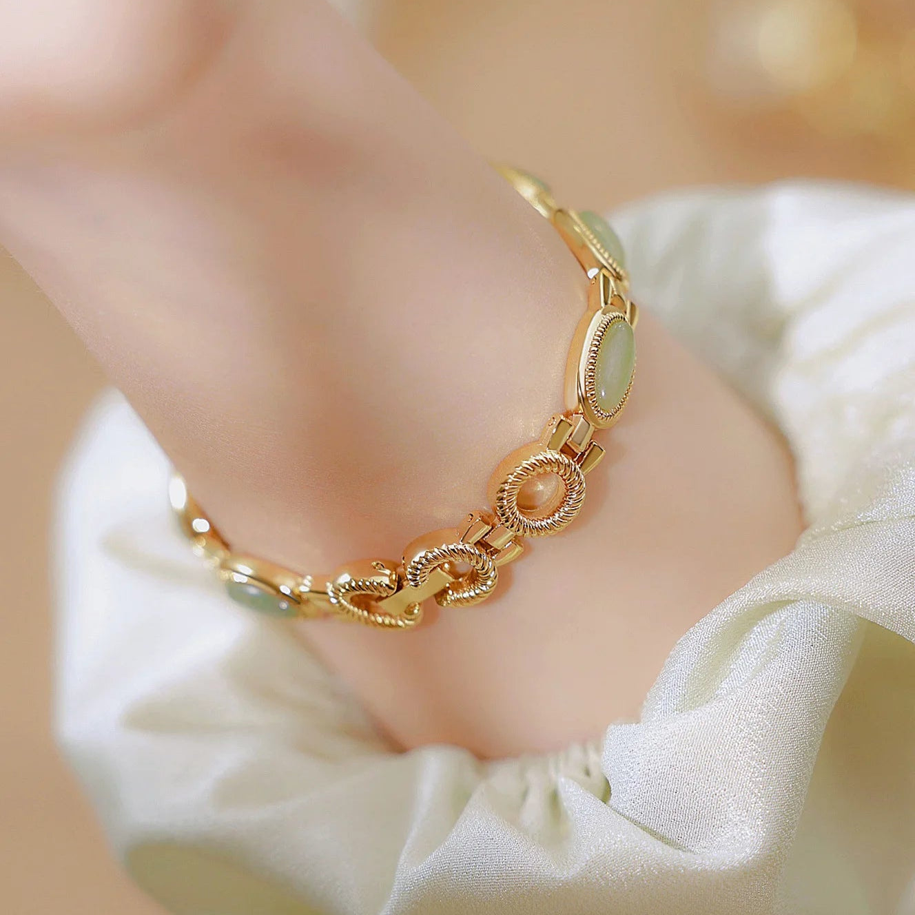 Arabella Timepiece
