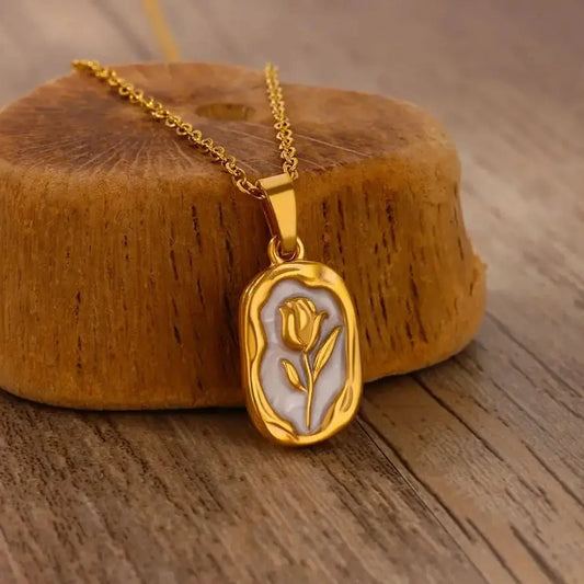 Fleur d’Or Pendant
